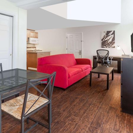 Hawthorn Suites Dallas Love Field Ngoại thất bức ảnh