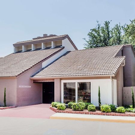 Hawthorn Suites Dallas Love Field Ngoại thất bức ảnh