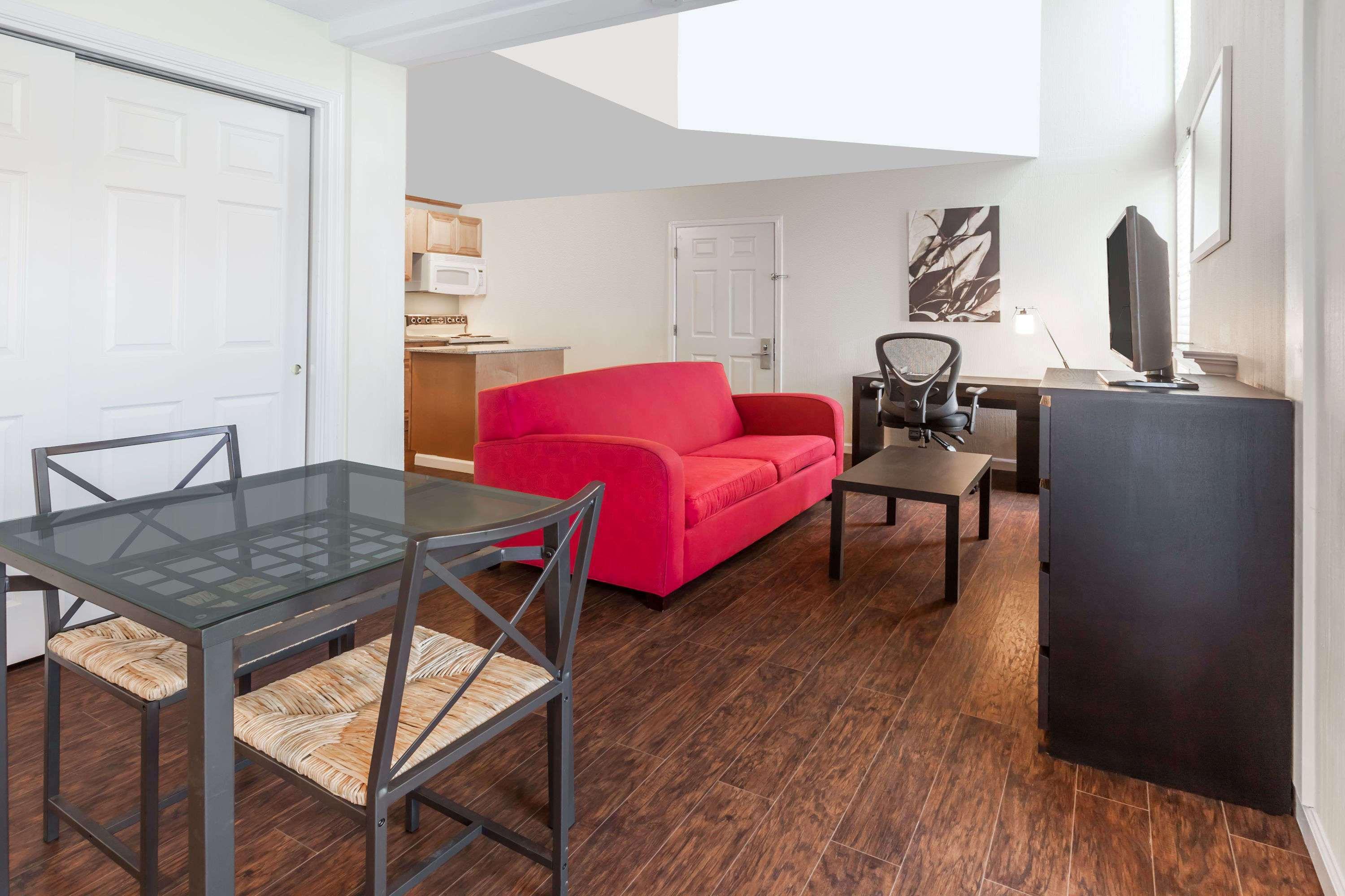 Hawthorn Suites Dallas Love Field Ngoại thất bức ảnh