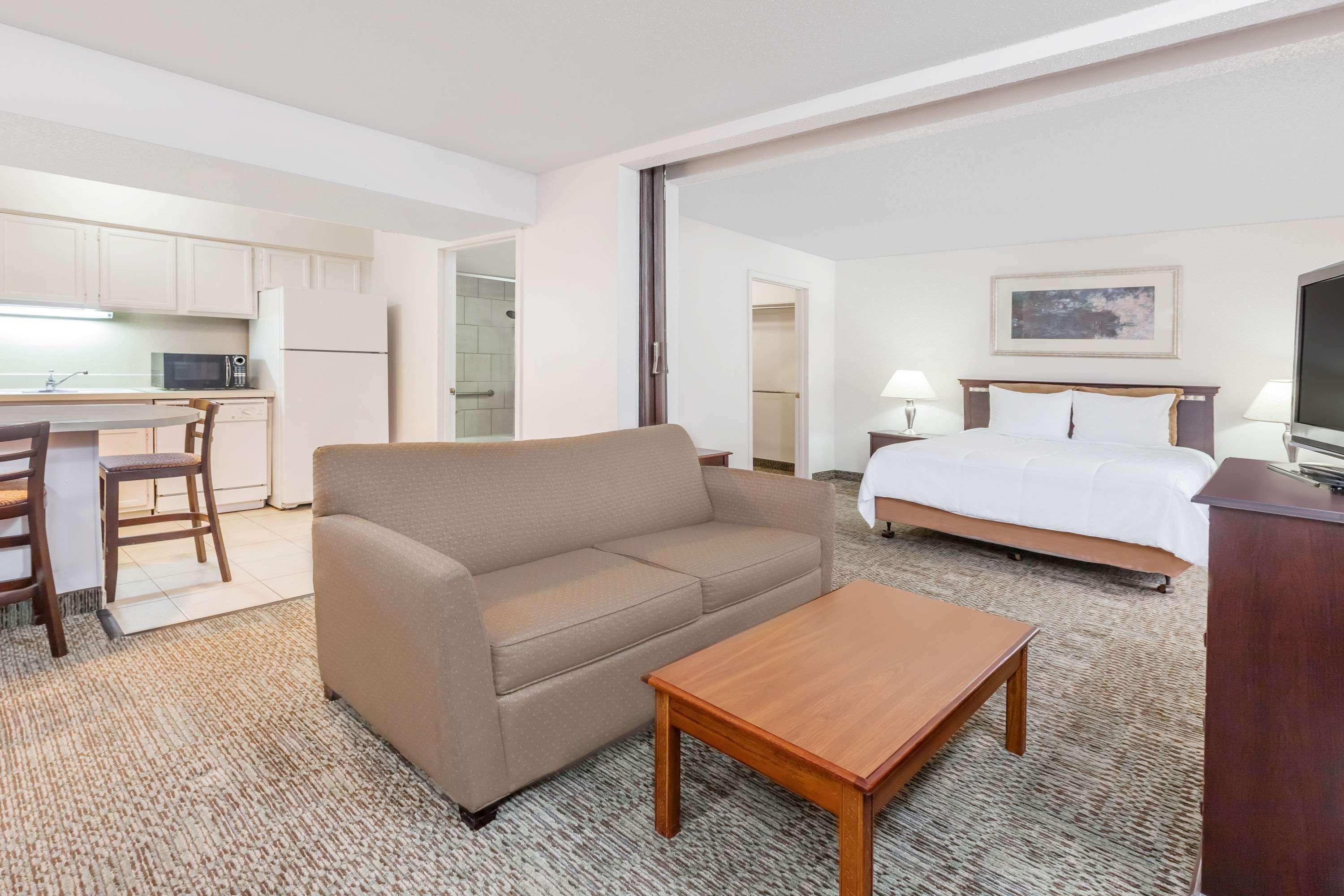 Hawthorn Suites Dallas Love Field Ngoại thất bức ảnh